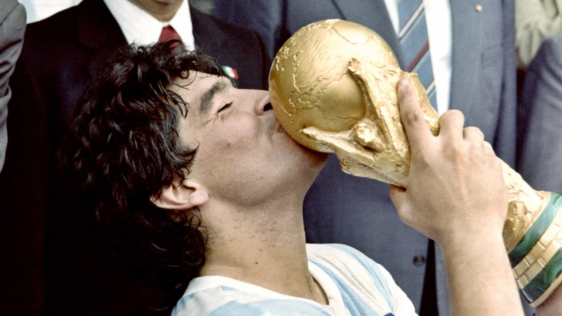 "Mataram o Diego Maradona. Morreu por má prática médica", diz advogado