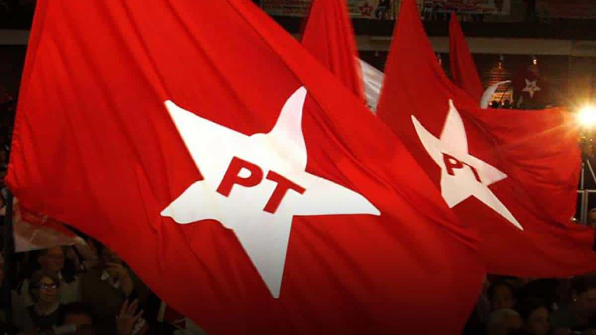PT divulga nota repudiando ataque a candidatos no litoral de SP