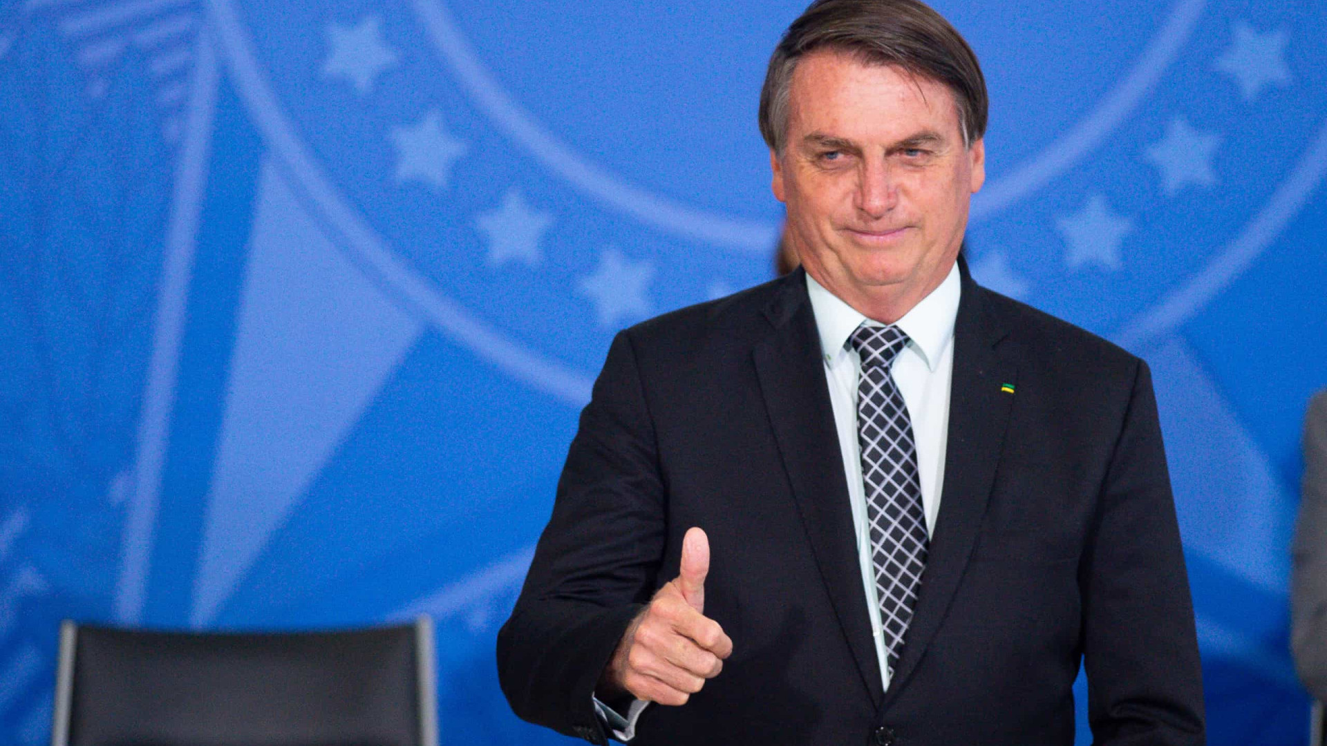 Apesar das mais de 178 mil mortes no país, Bolsonaro diz que governo agiu bem na pandemia