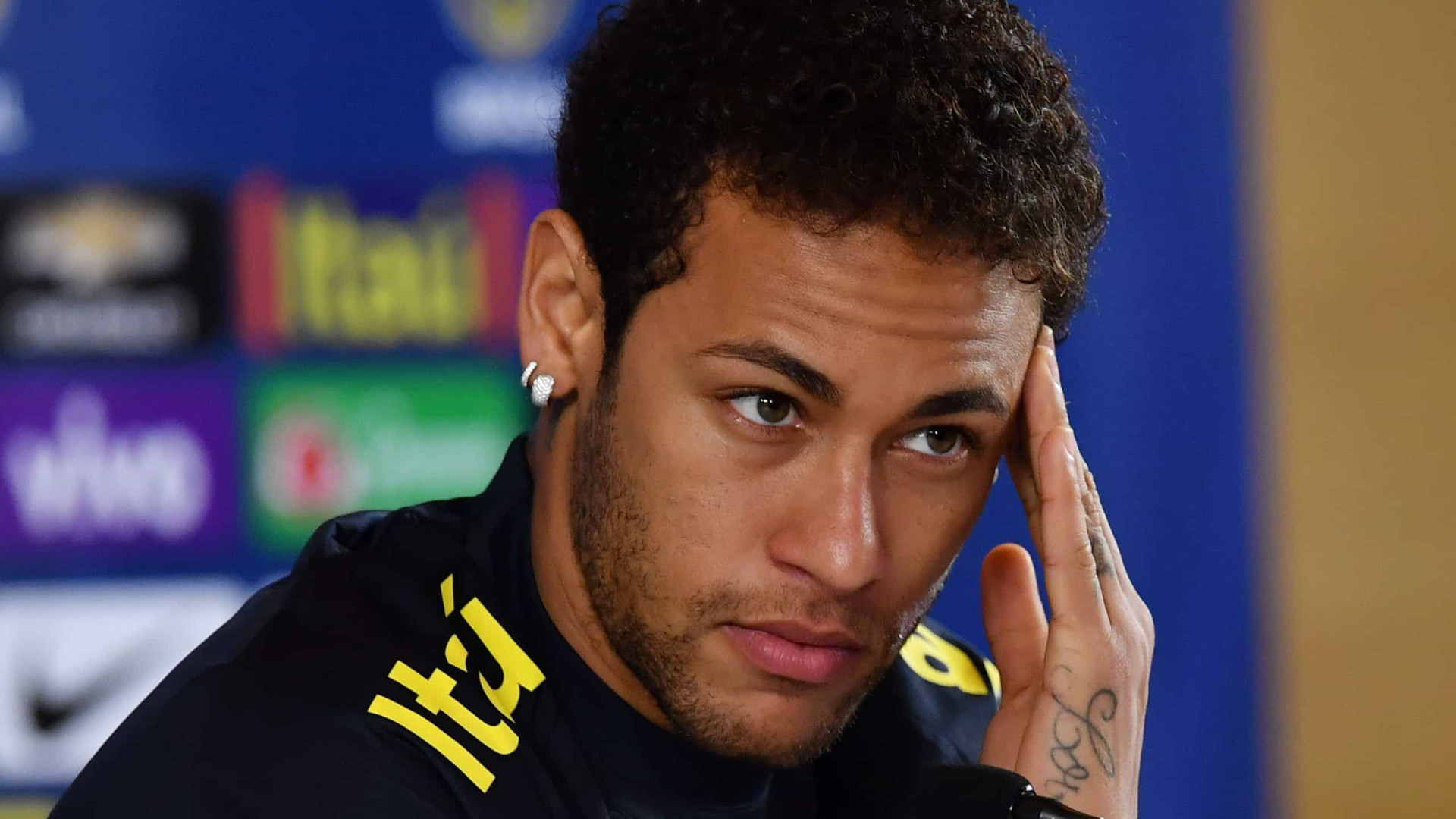 Neymar e Marquinhos se apresentam e seleção fica completa para Eliminatórias