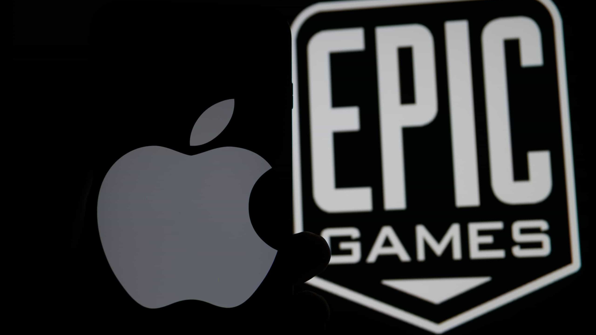 Líder da Epic Games considera loja da Apple "um desserviço"