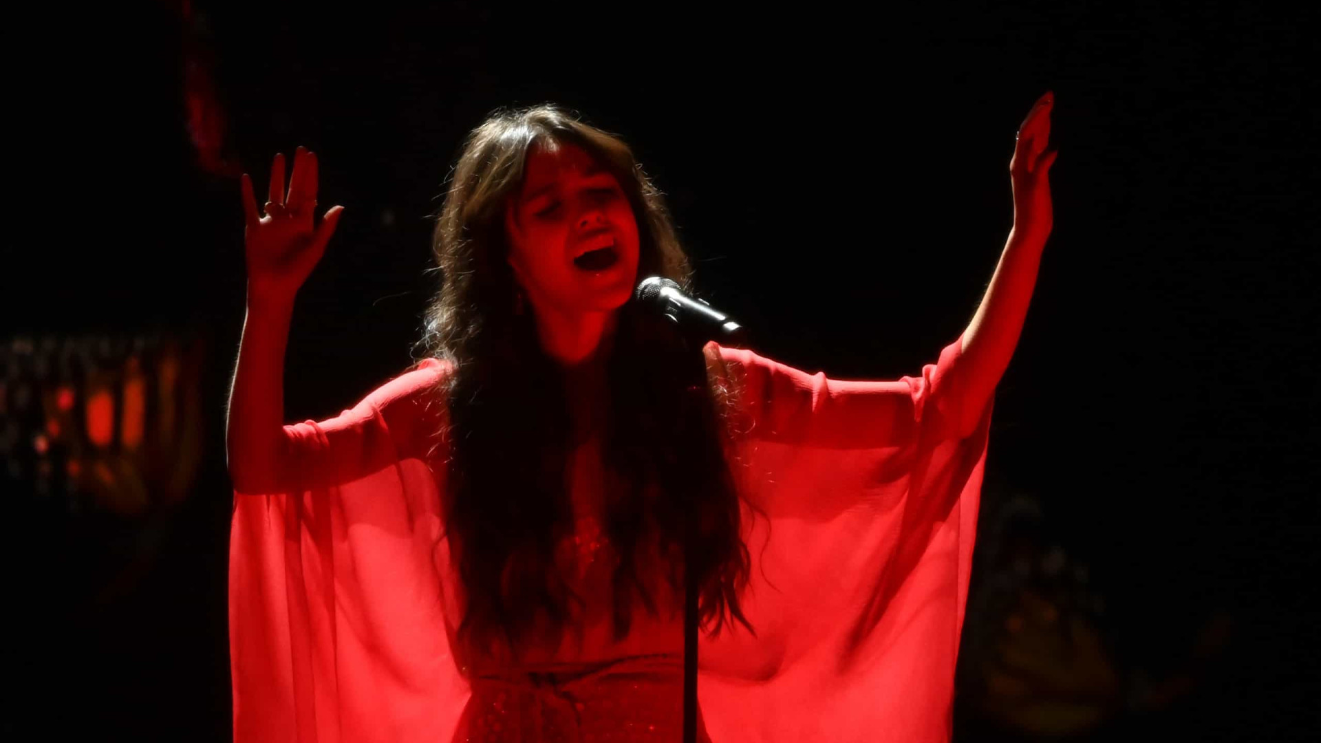 Olivia Rodrigo estreia álbum 'Sour' no topo da Bilboard