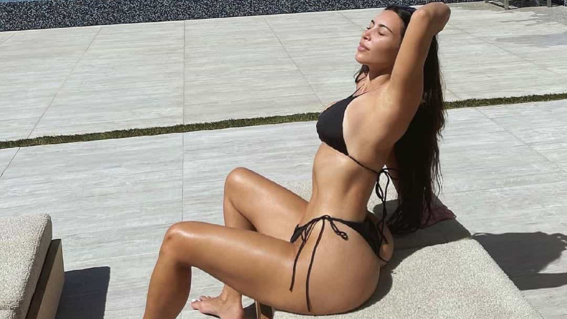 Kim Kardashian comemora 225 milhões seguidores no Instagram com foto sexy