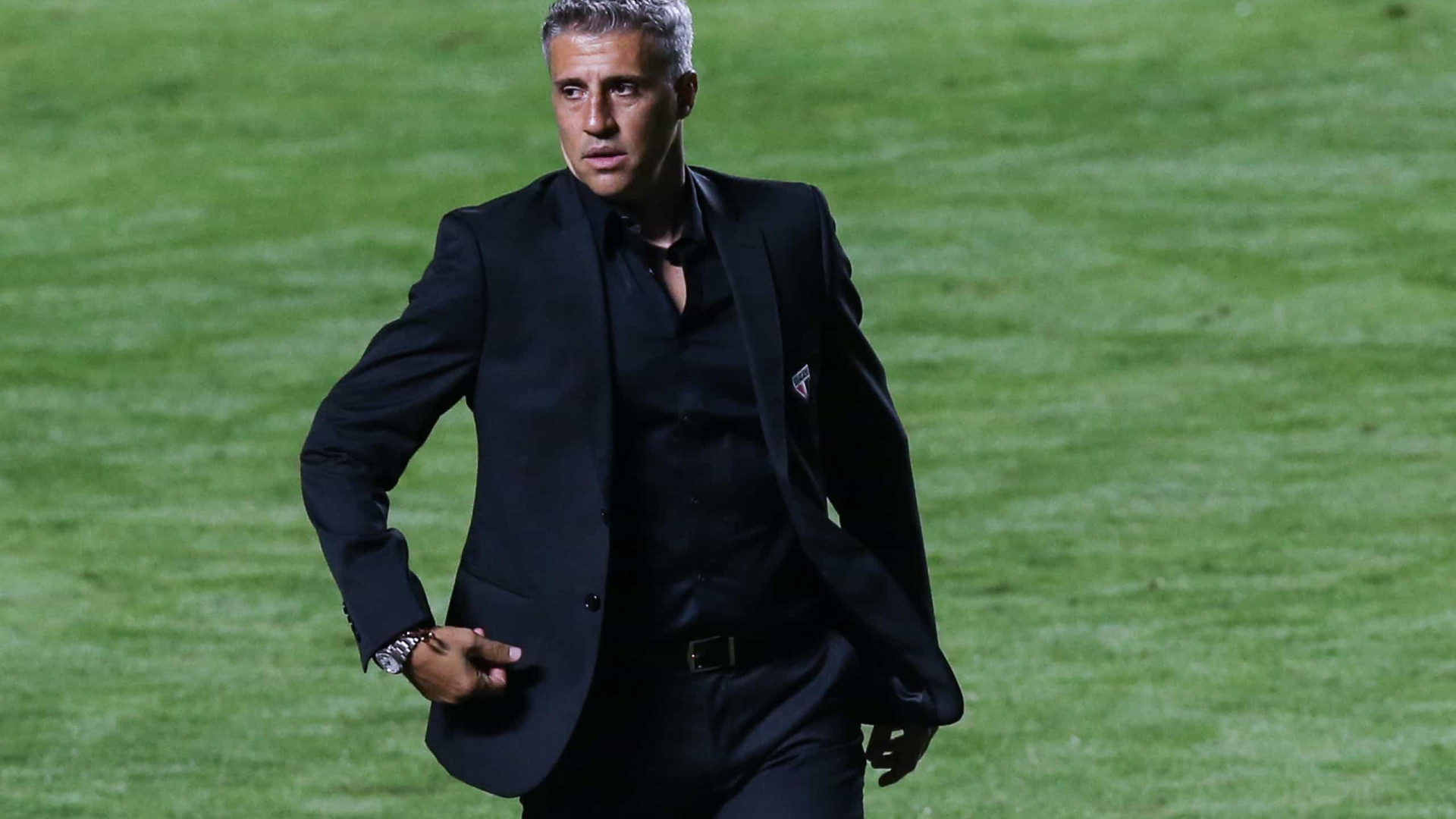 Após covid-19, Crespo volta para conter crise do São Paulo diante do Inter