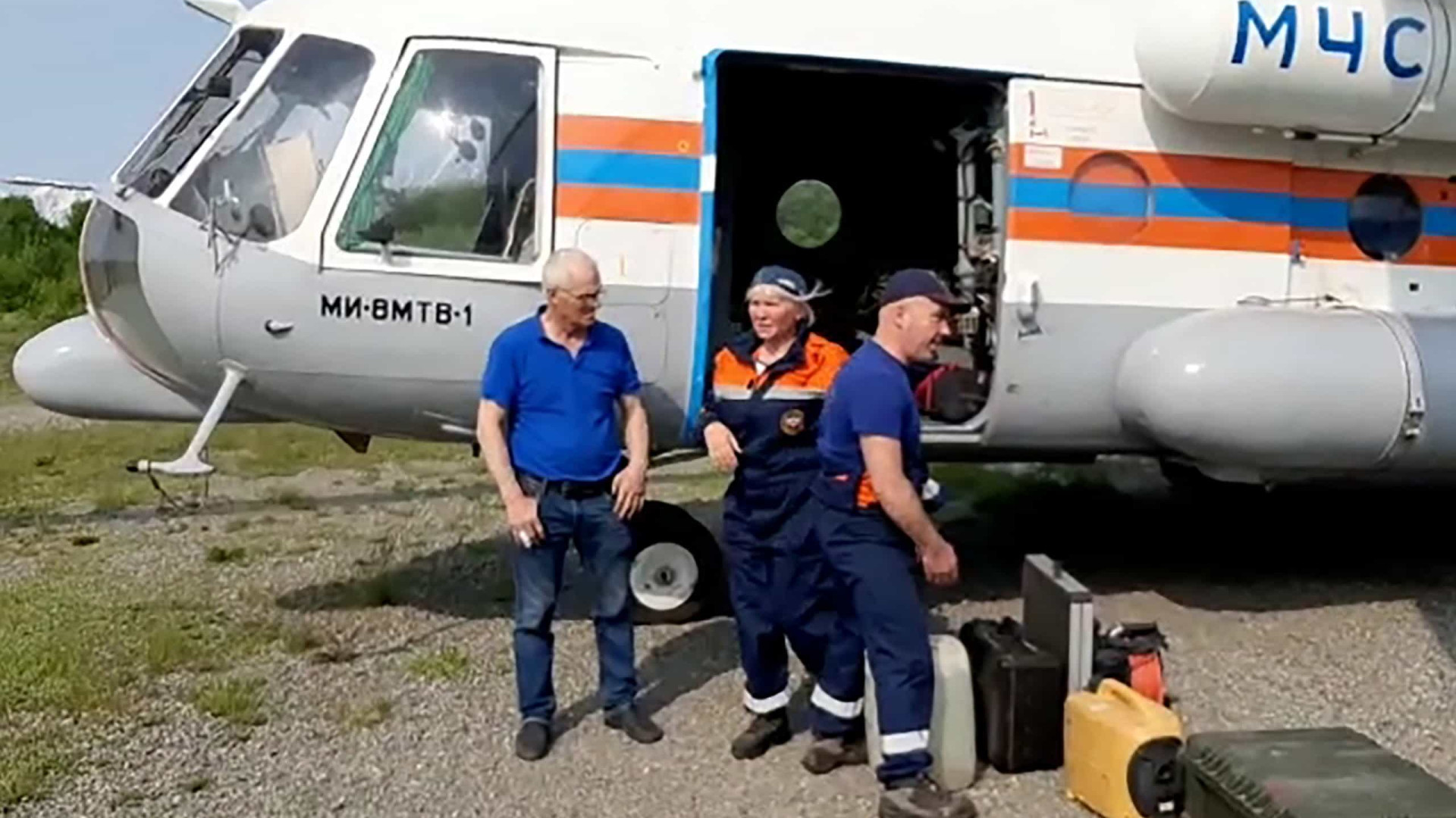 Não há sobreviventes entre os 28 passageiros do avião que caiu na Rússia 