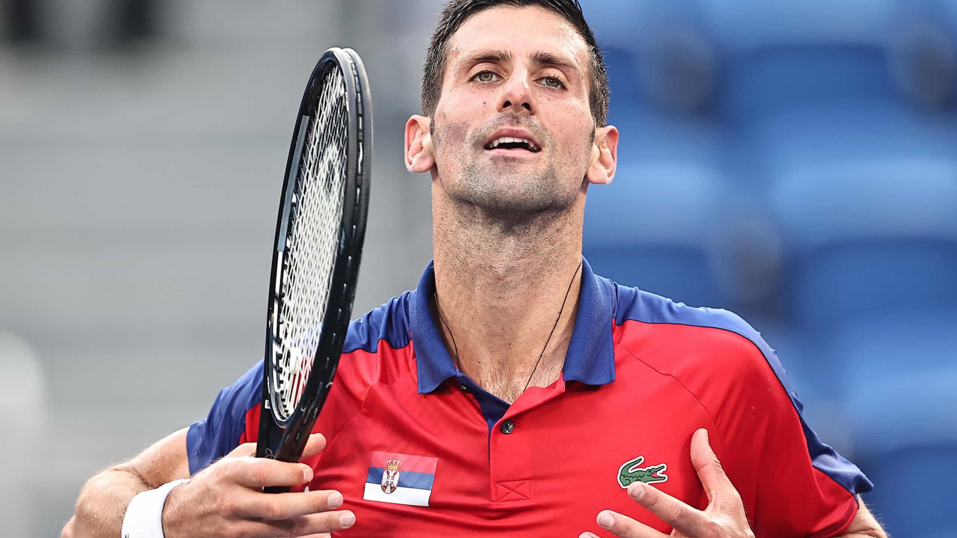 Pai revela que 'chantagem' da vacinação pode tirar Djokovic do Australian Open