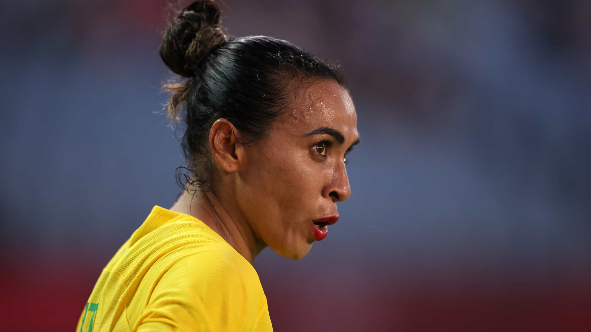 'Futebol feminino não acaba aqui', diz Marta após eliminação do Brasil em Tóquio
