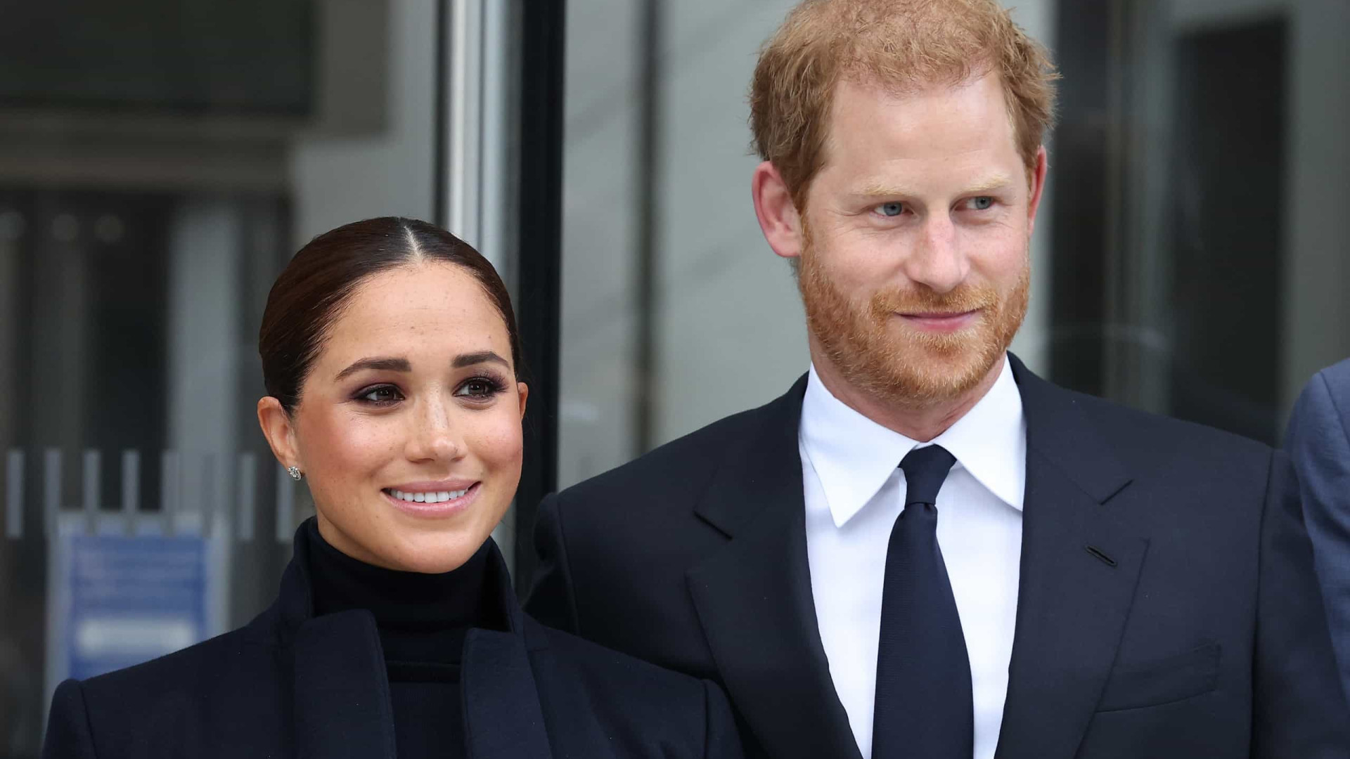 Príncipe Harry e Meghan renovam contrato de mansão no palácio de Windsor