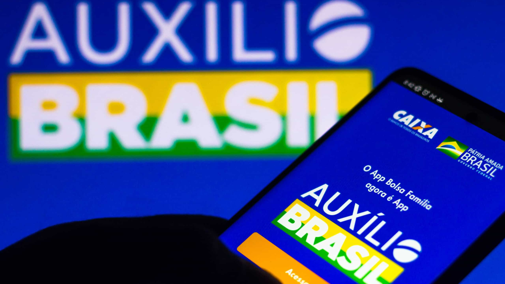 Caixa paga Auxílio Brasil a beneficiários com NIS final 2