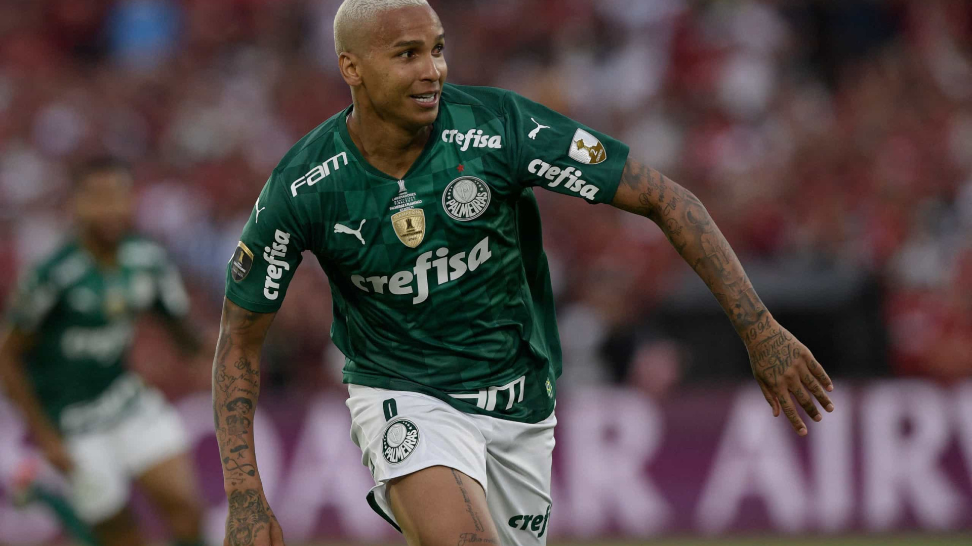 Deyverson comenta relação instável com a torcida do Palmeiras: 'Queriam me matar'