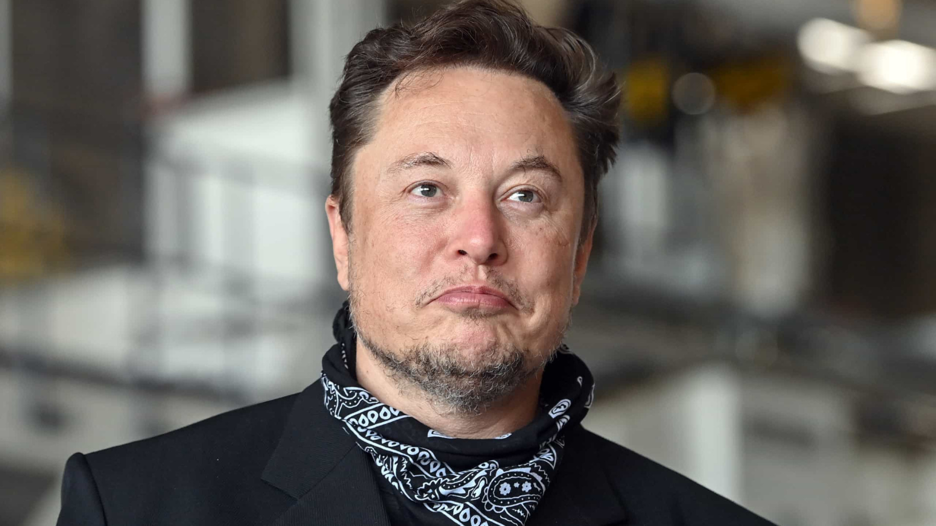 Elon Musk comenta briga judicial entre Johnny Depp x Amber Heard nas redes sociais