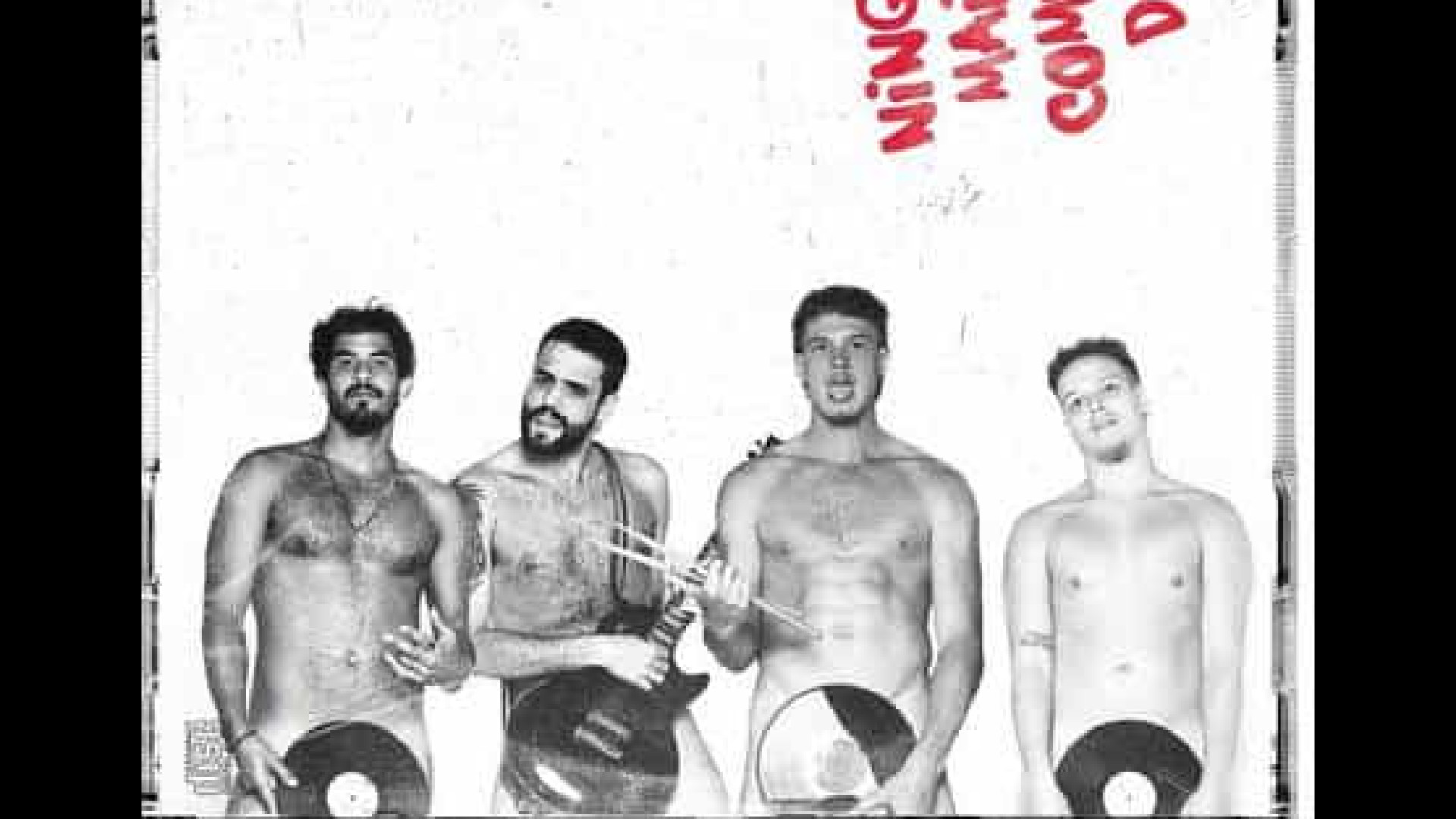 Filhos de Marcello Novaes aparecem pelados em capa de álbum da banda Fuze