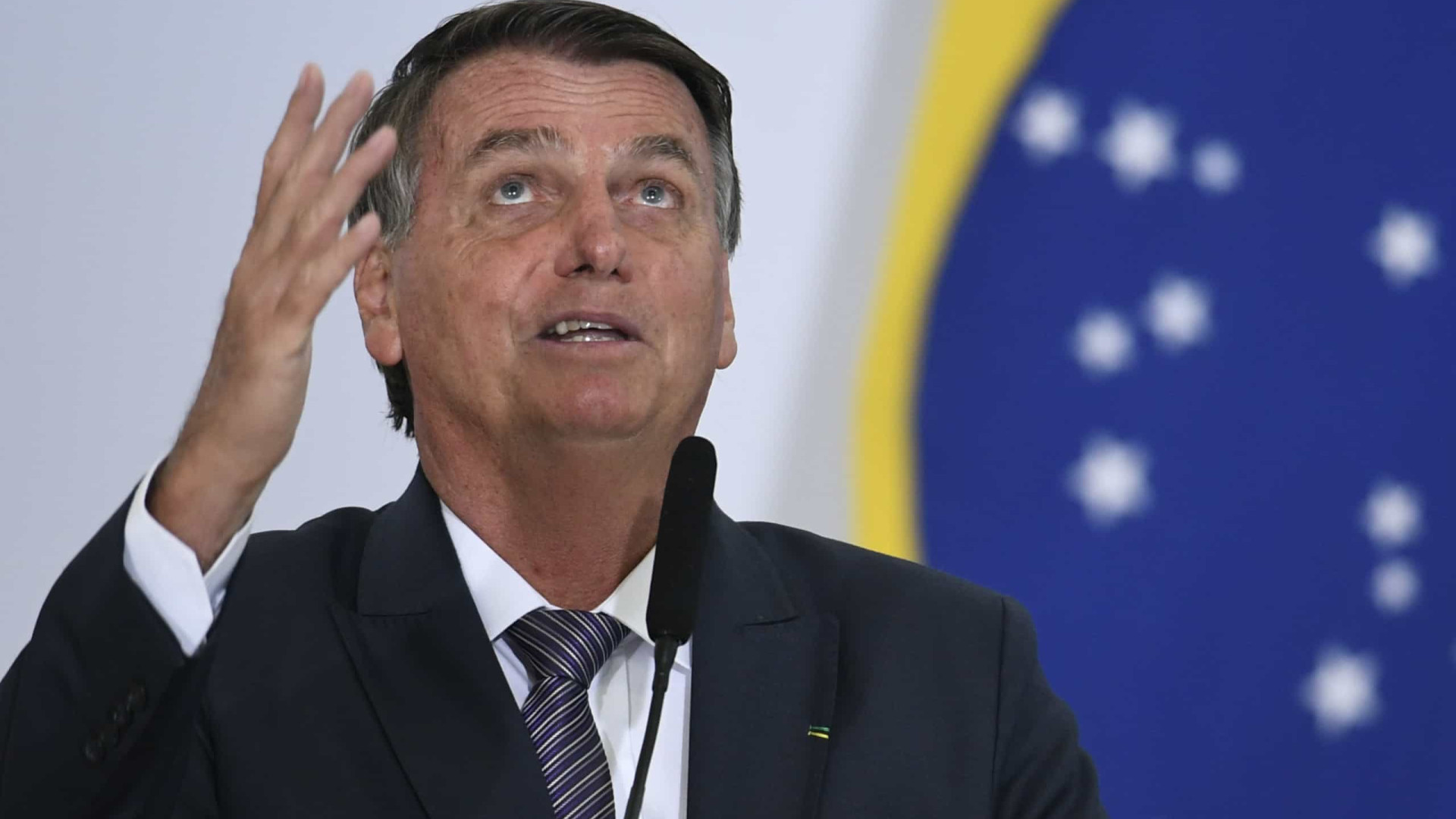 'Por Deus que está no céu, eu nunca serei preso', diz Bolsonaro