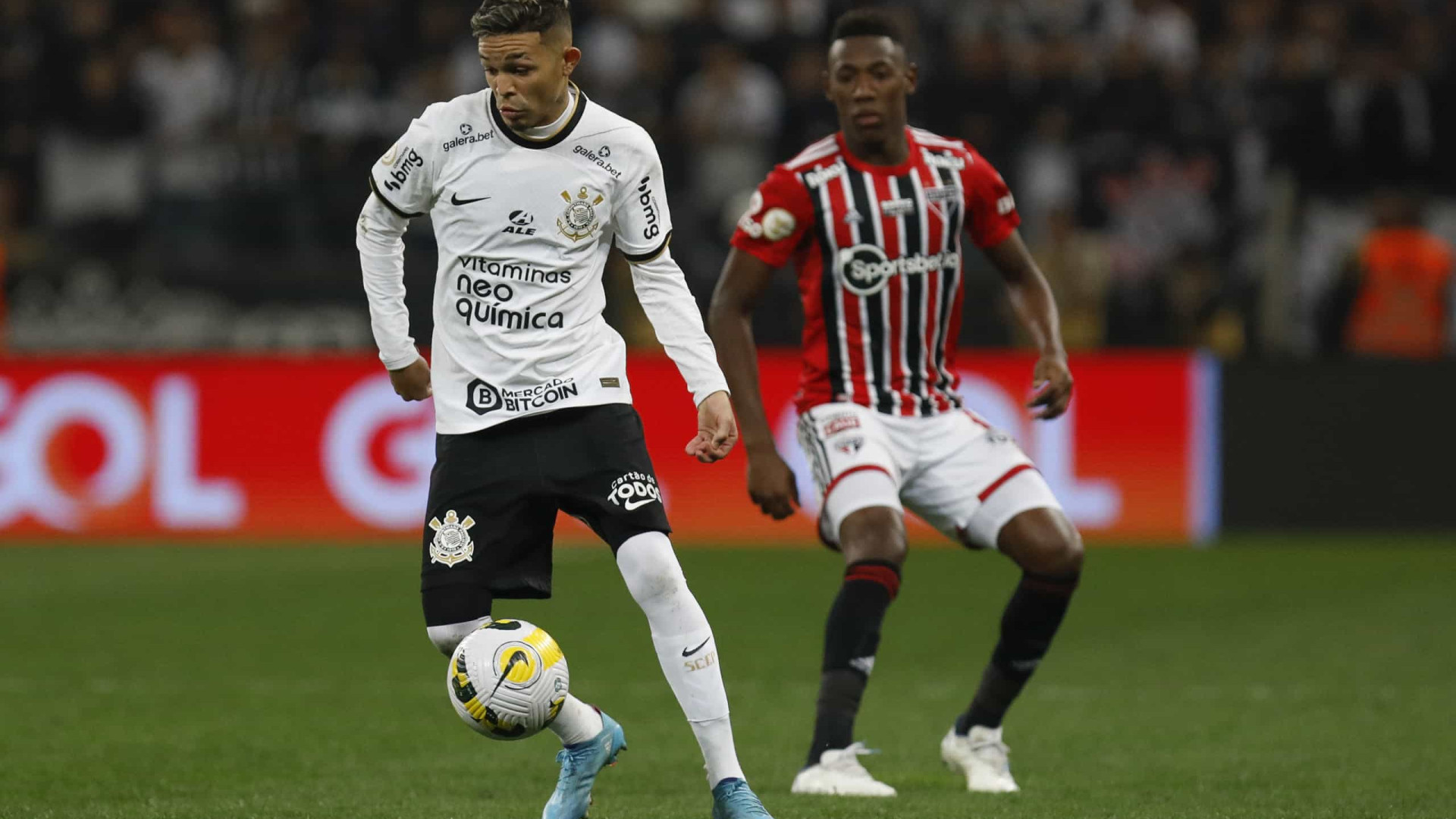 Corinthians empata e mantém tabu de não perder para o São Paulo em sua arena