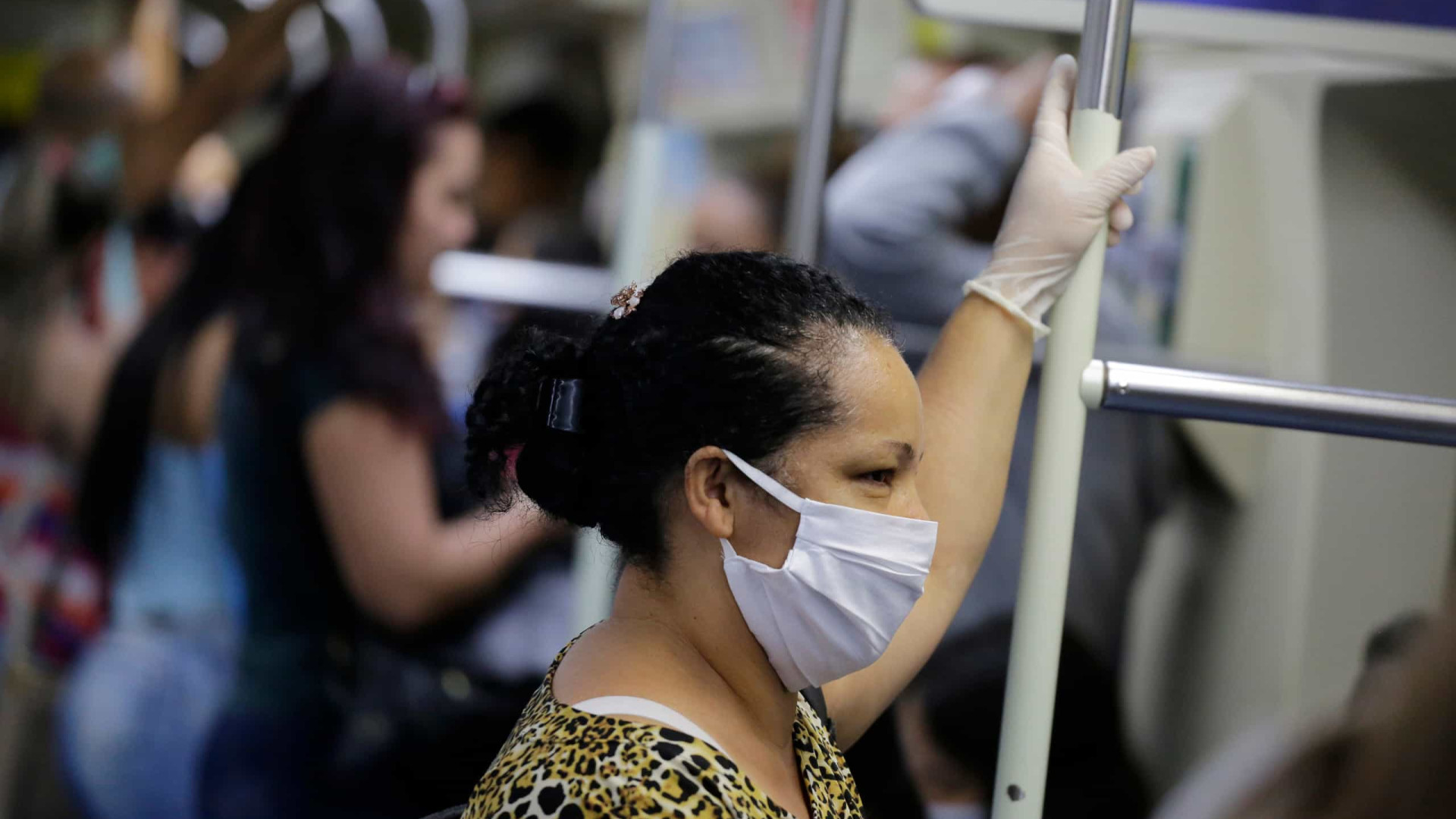 Covid: Ministério da Saúde recomenda uso de máscara após avanço de casos