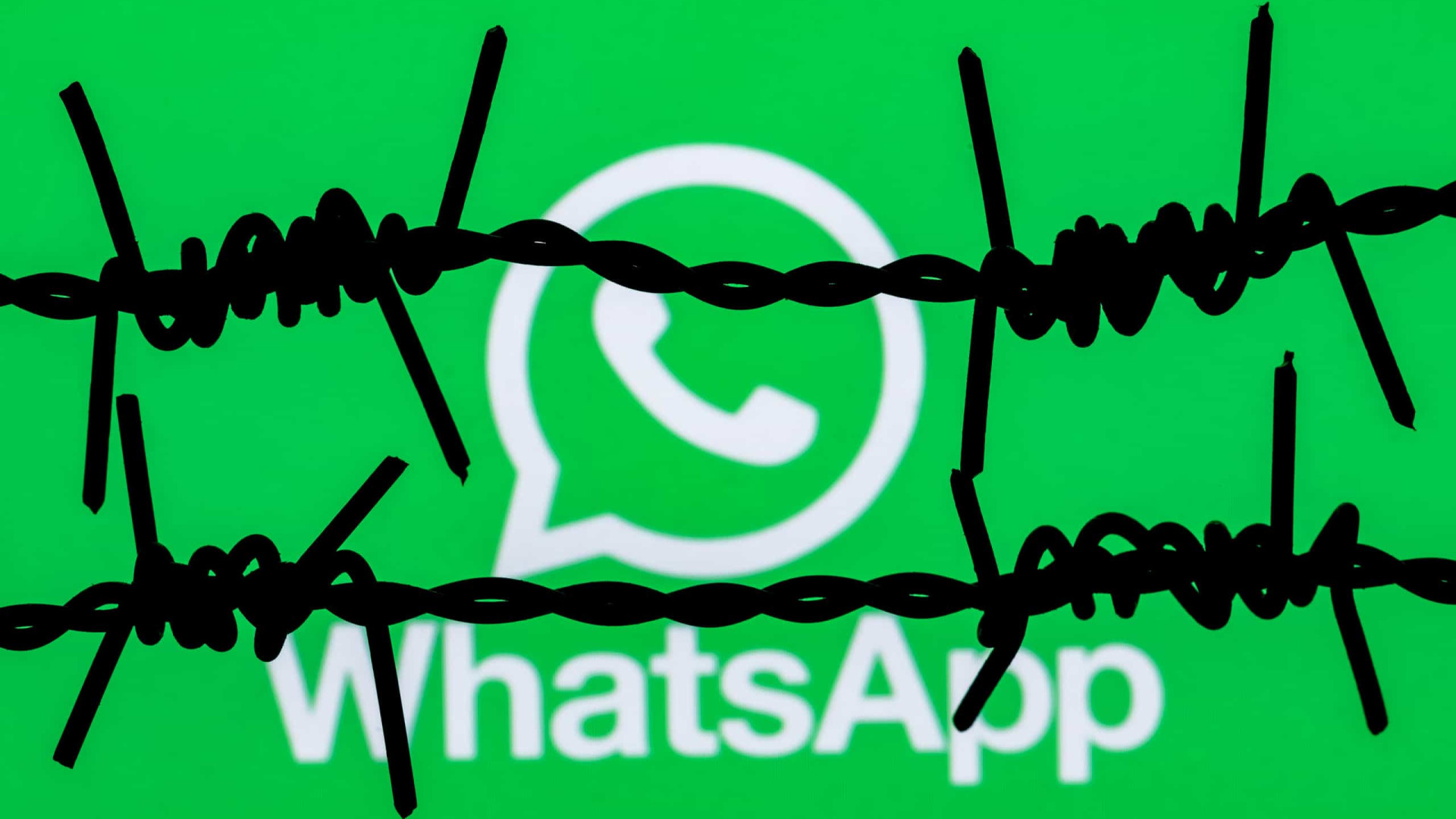 Alguém anda 'espiando' o seu WhatsApp? A solução está a caminho