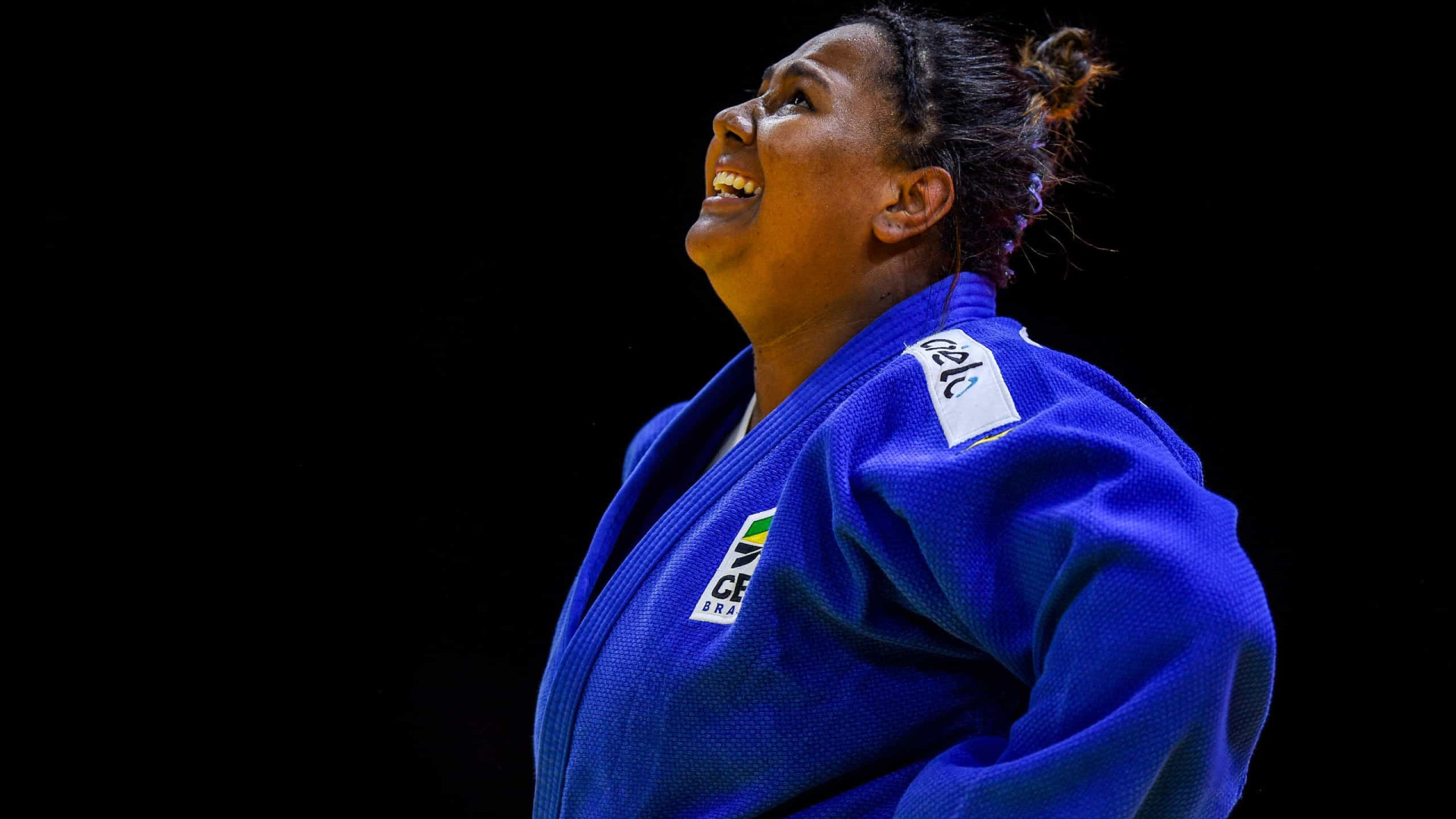 Beatriz Souza supera caminho difícil, perde final e é prata no Mundial de Judô