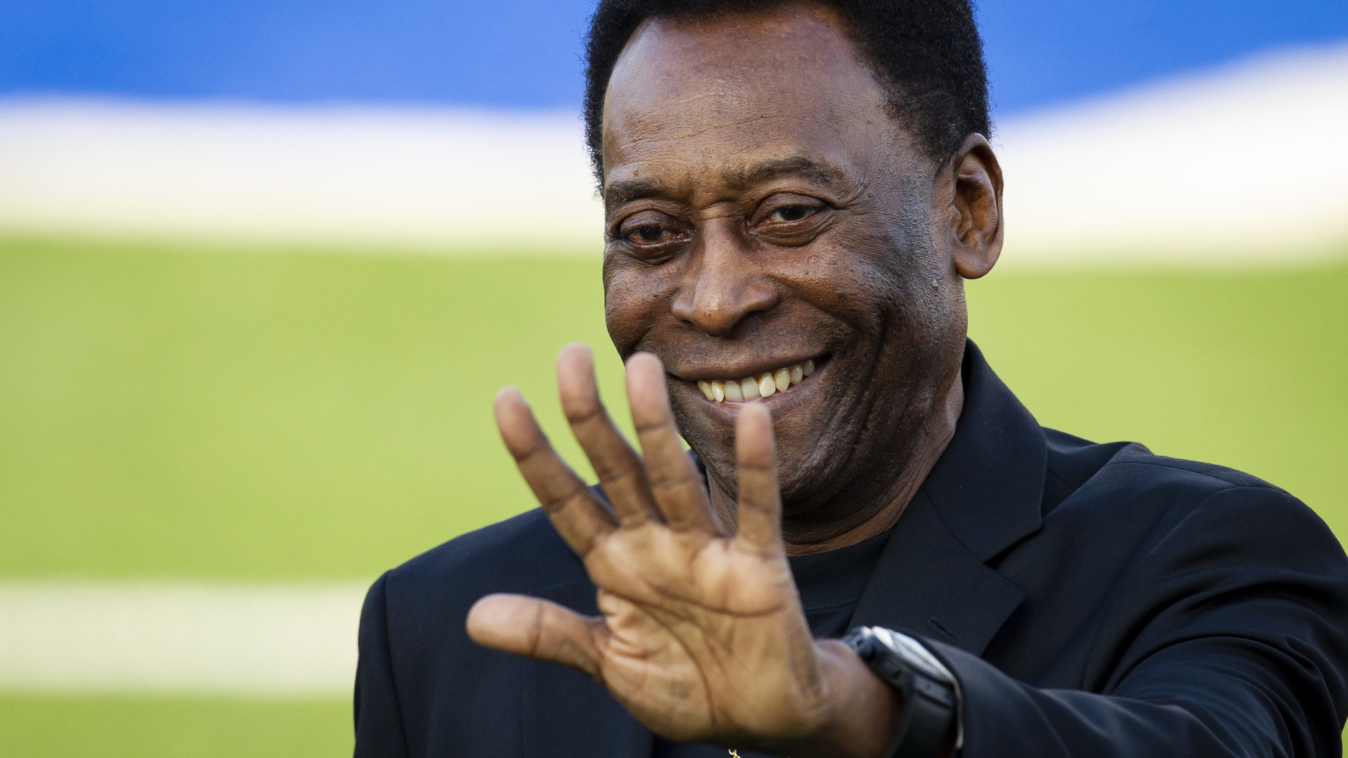 Velório de Pelé será na segunda (2) na Vila Belmiro, em Santos