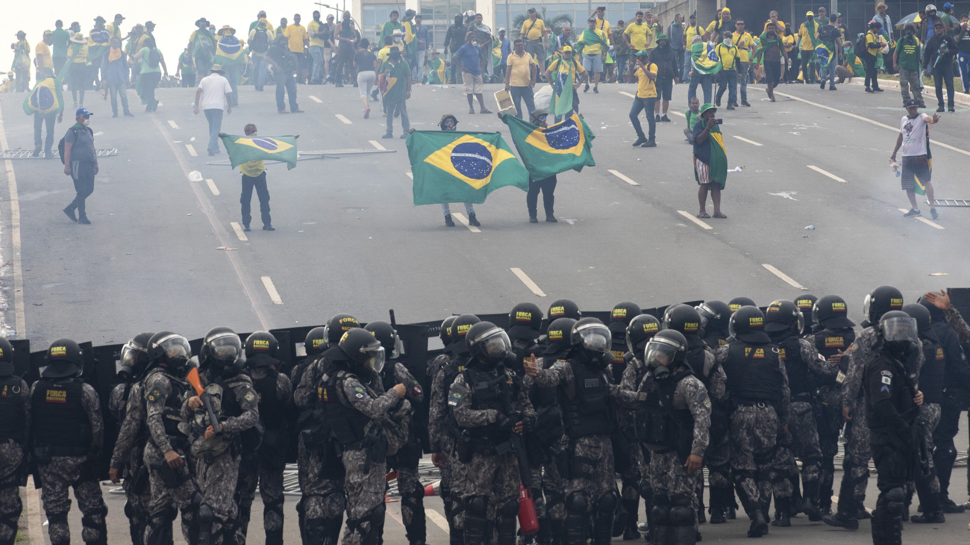 Torcidas organizadas querem ir a Brasília em defesa da democracia