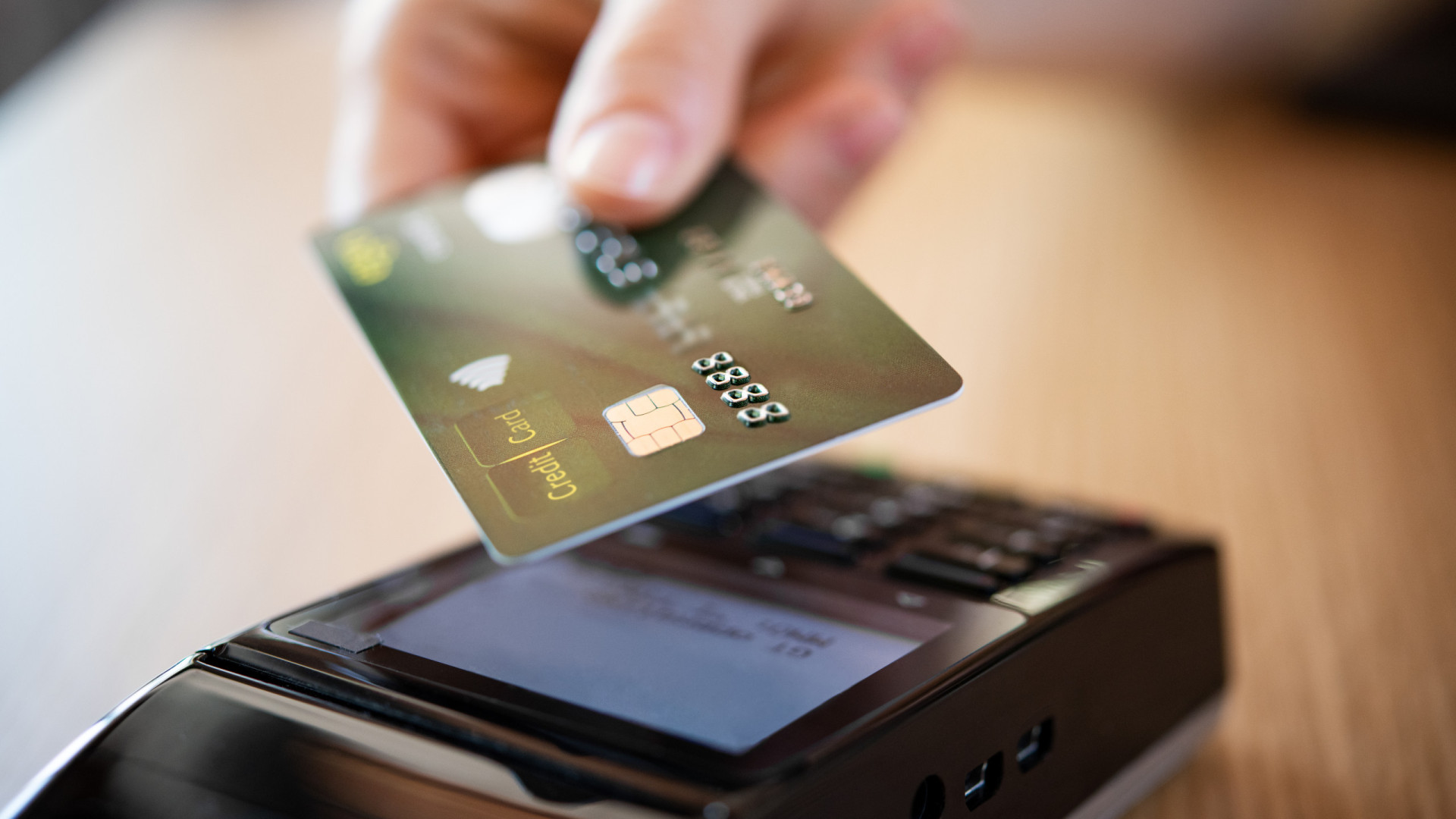 Associações criticam fim do parcelamento sem juros no cartão de crédito