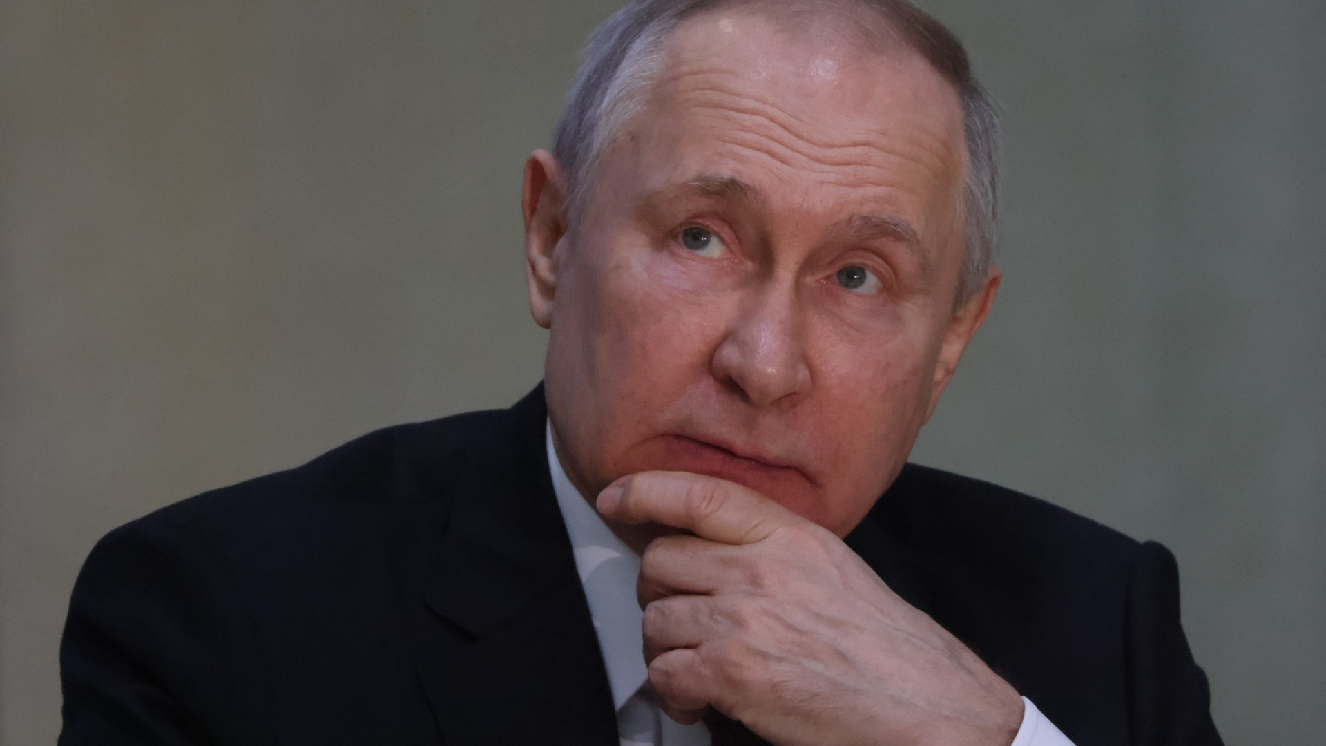 Putin promete esmagar revolta de mercenários, que controlam parte de cidade