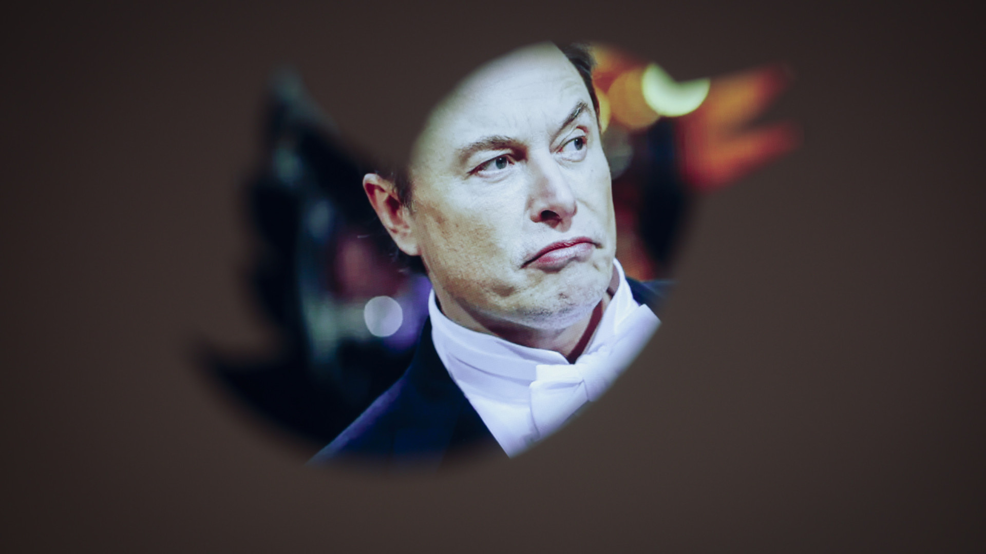 Elon Musk é vaiado em torneio de games: "Traz o Twitter de volta"