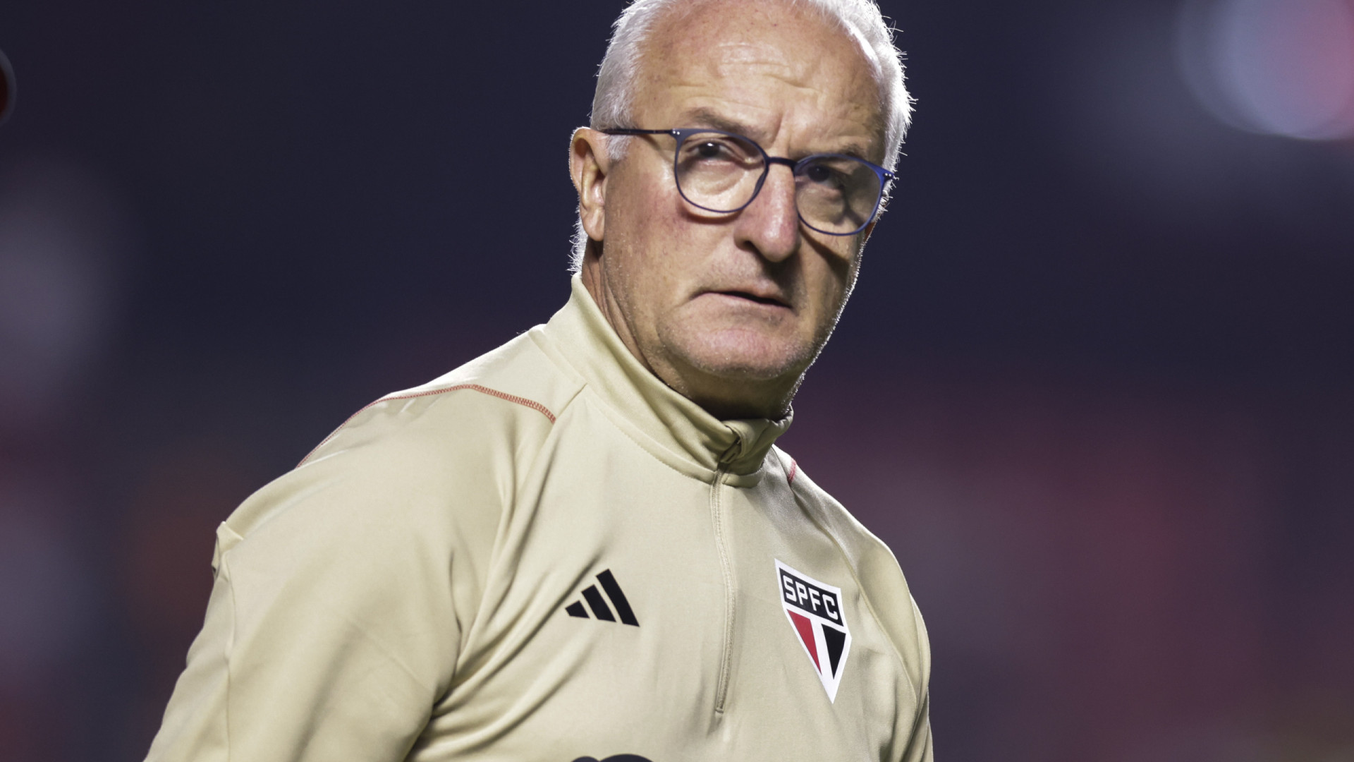 'Precisamos de um benzimento forte', diz Dorival após perder mais três jogadores no São Paulo