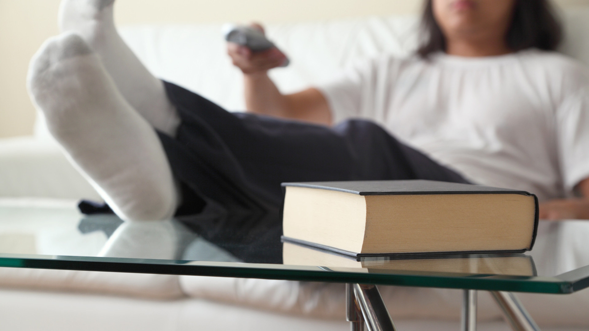 Como você procrastina (e perde tempo), de acordo com seu signo