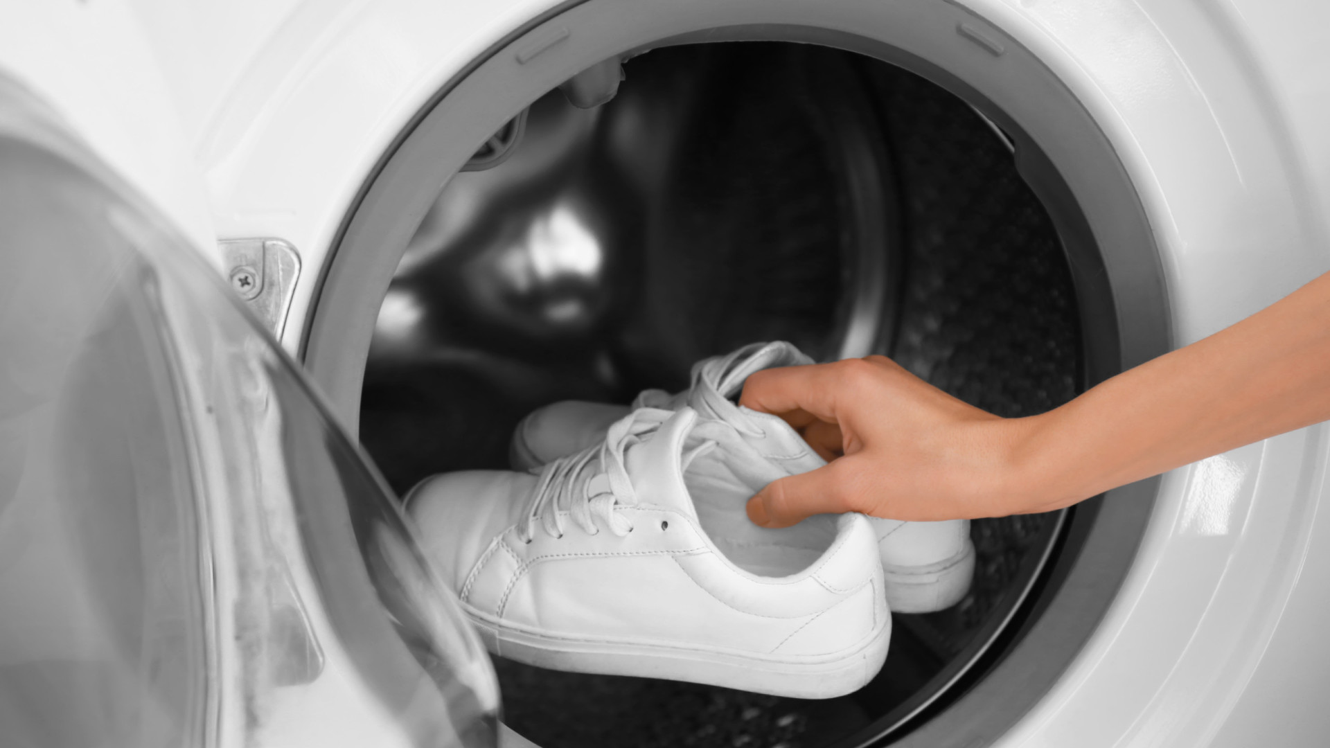 Sete coisas que não deve lavar na máquina da roupa