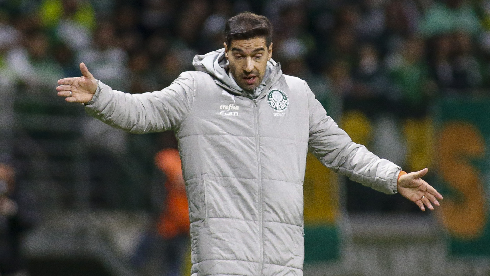 Palmeiras rescinde contrato com Soccer Grass após problemas no Allianz