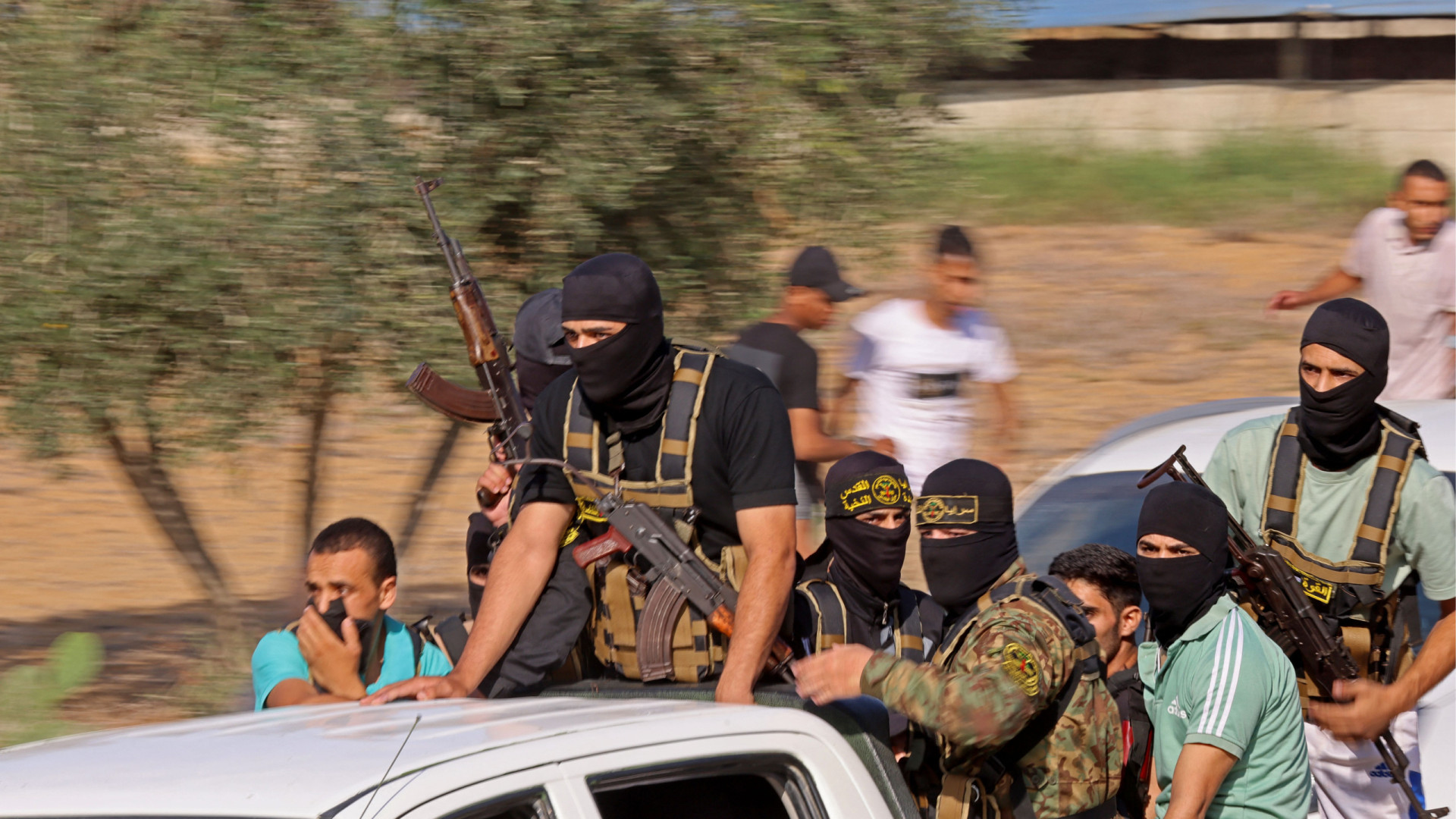 Familiares de reféns do Hamas em Gaza tentam impedir envio de ajuda humanitária a faixa