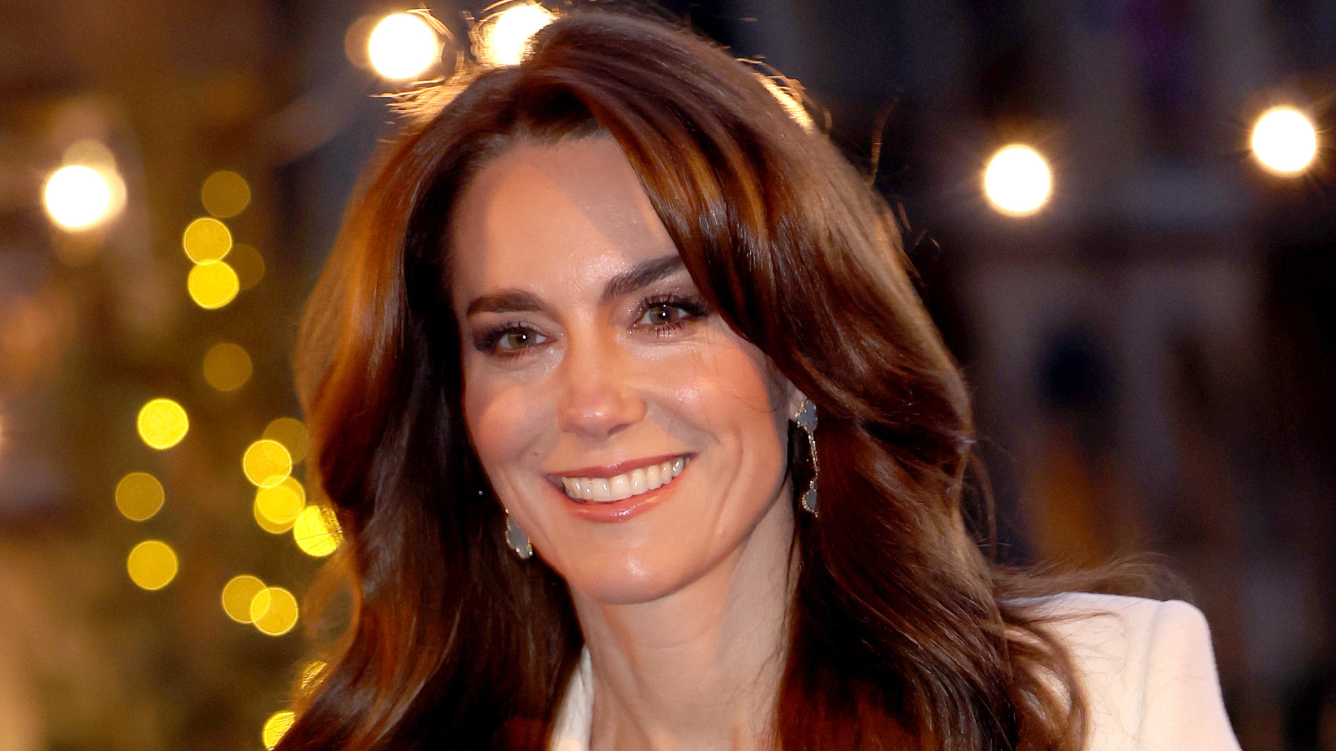 Kate Middleton completa 42 anos: elegância e feminilidade em 42 looks