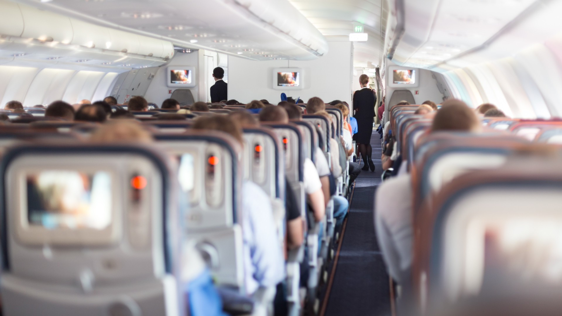 Lista que impede 'passageiros indisciplinados' de voar deve ser avaliada neste ano, diz Anac