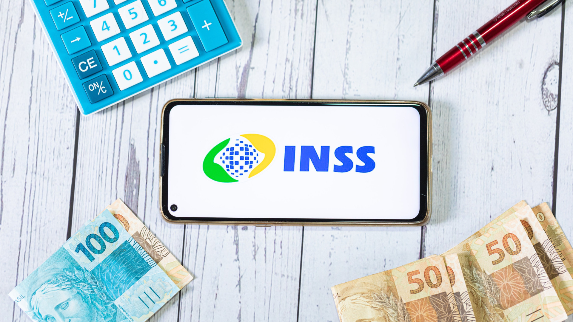 Aposentados e pensionistas do INSS vão receber R$ 1,6 bilhão em atrasados na Justiça
