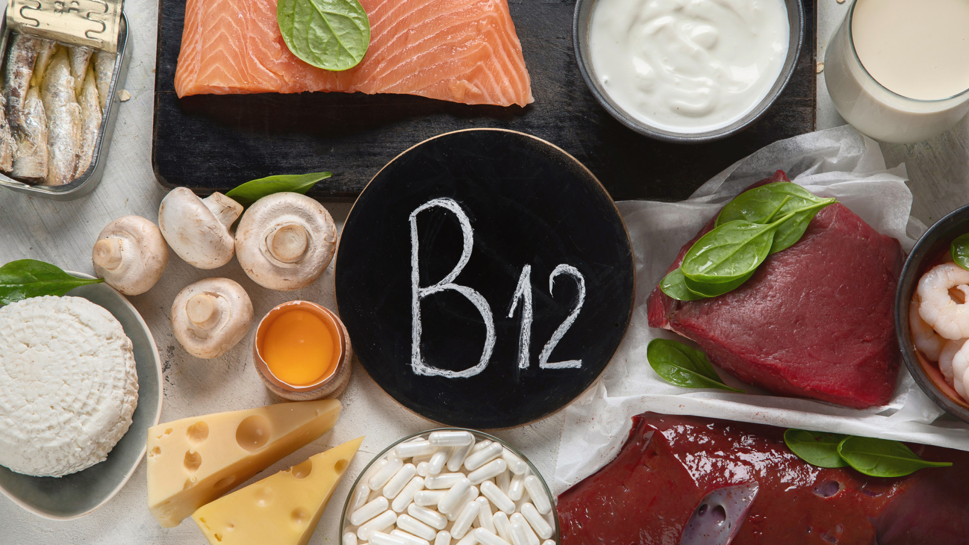 Benefícios de consumir alimentos ou suplementos ricos em vitamina B-12 