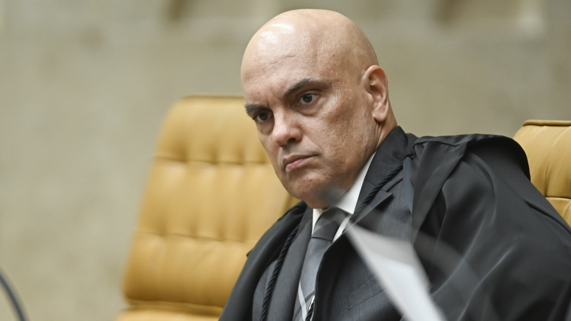 'Em Nárnia, não há democracia; o leão é o rei', ironiza Moraes no TSE após crítica