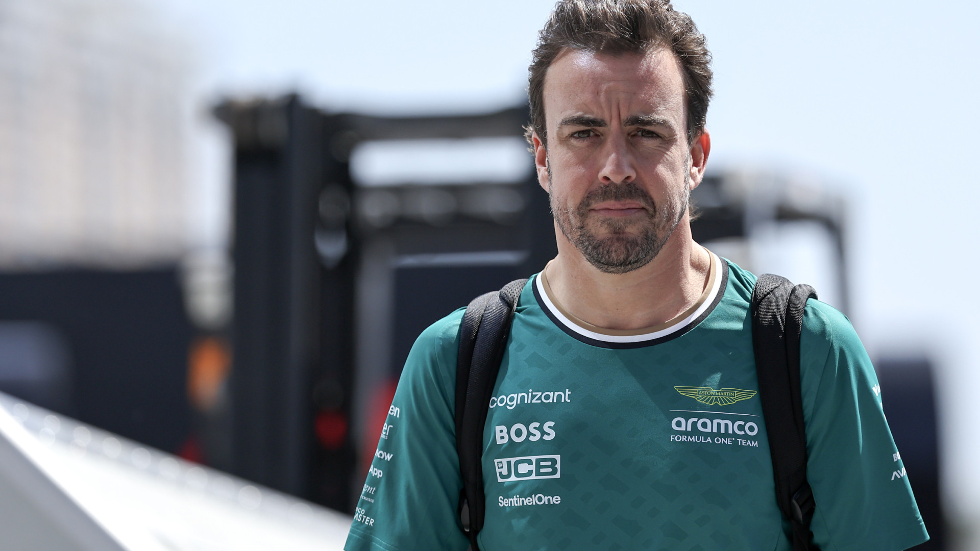 Alonso supera Verstappen e lidera o 2º treino do GP da Arábia Saudita; Russell fica entre eles