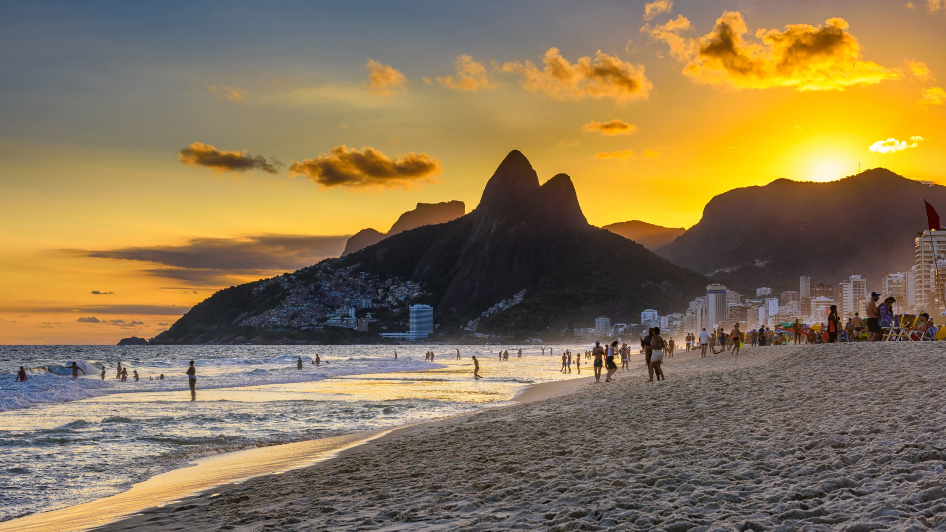 Praia de Ipanema, no Rio, é eleita a 2ª melhor do mundo