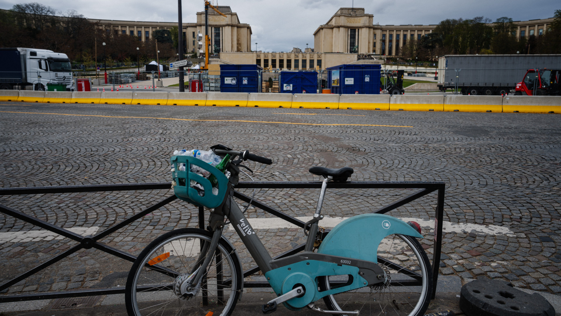 Em Paris, uso de bicicleta já supera o de carro como meio de transporte