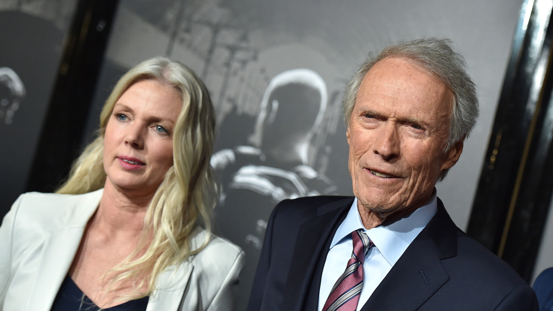 Christina Sandera, namorada de Clint Eastwood, morre aos 61 anos 
