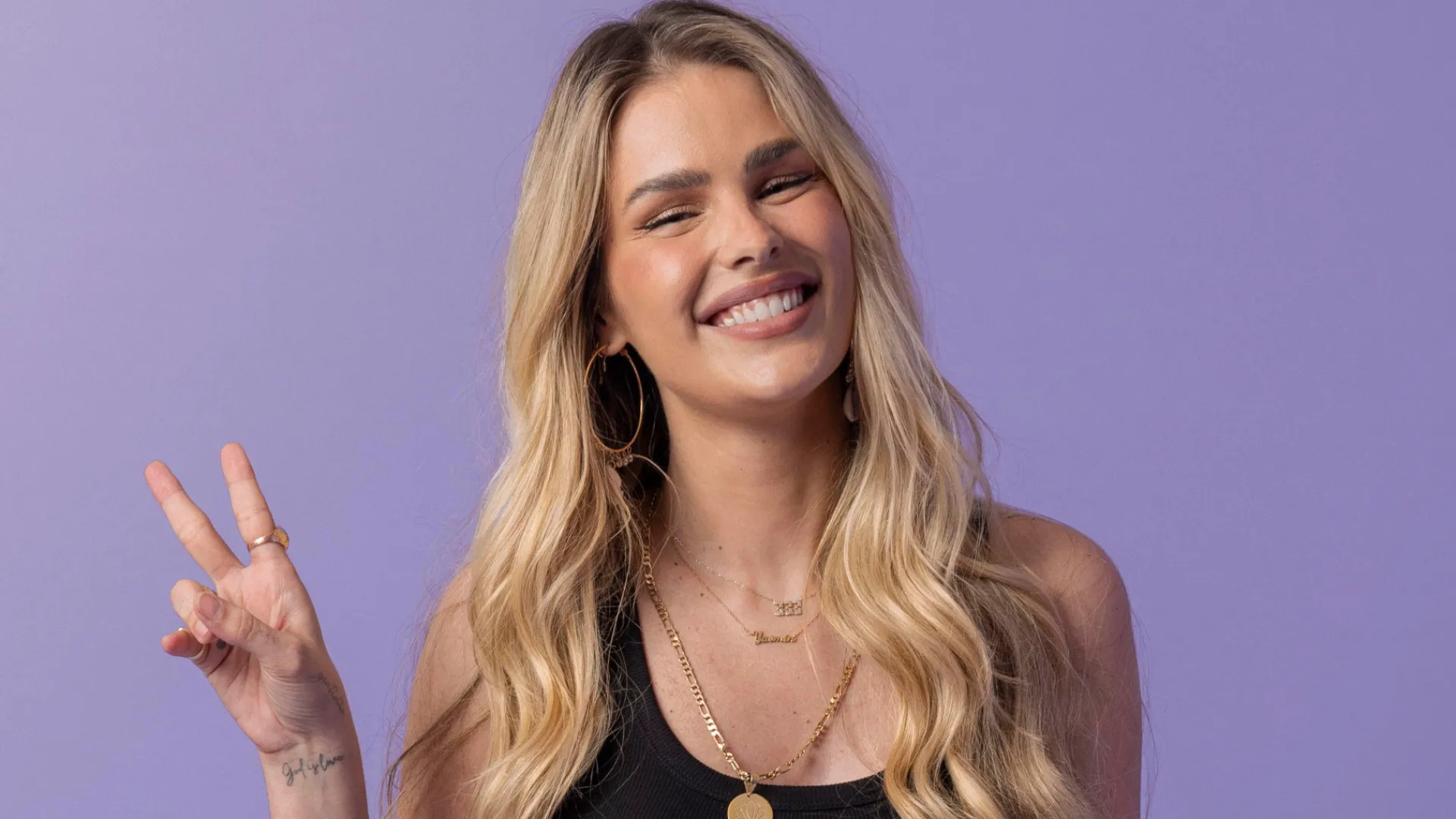 
                    Yasmin Brunet mostra evolução do corpo e diz ter perdido 25 kg; veja
                