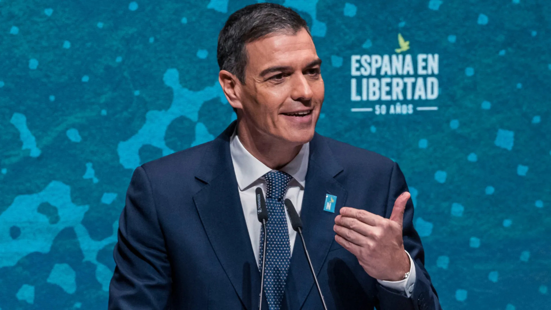 
                    'Rumo ao apartheid', diz premiê da Espanha sobre lei de Israel que autoriza execução de palestinos
                