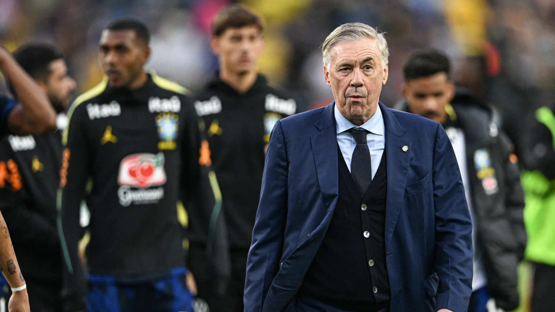 
                    Ancelotti garante Danilo e diz ter time quase fechado para a Copa
                
