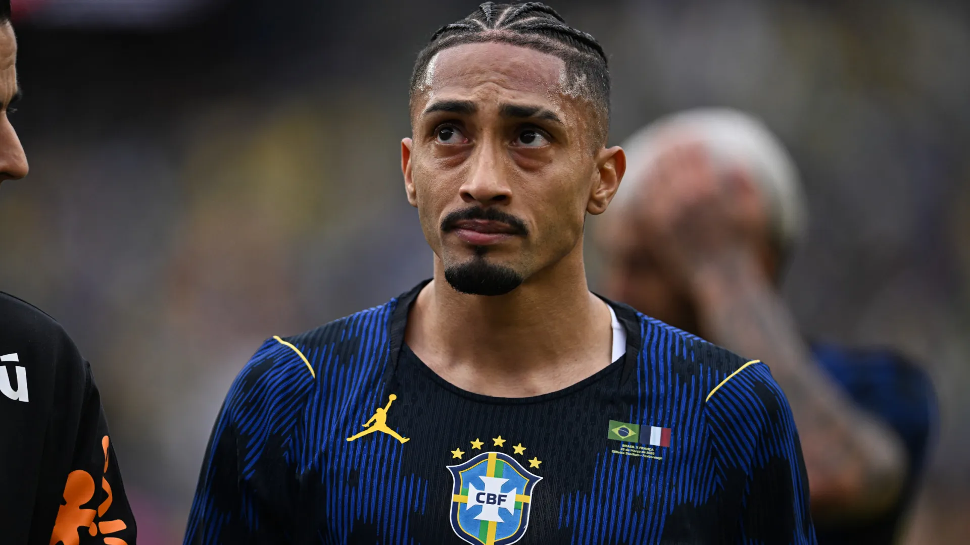 
                    Lesão de Raphinha pode render até R$ 872 mil ao Barcelona
                