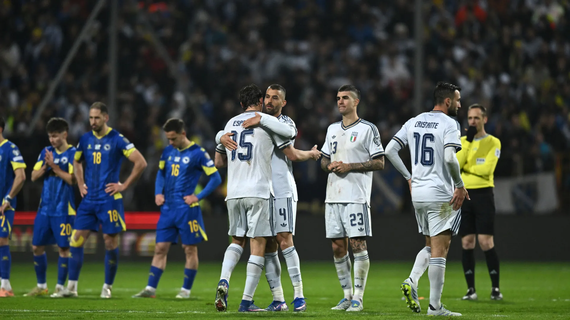 
                    Itália perde para Bósnia e fica fora da Copa do Mundo
                