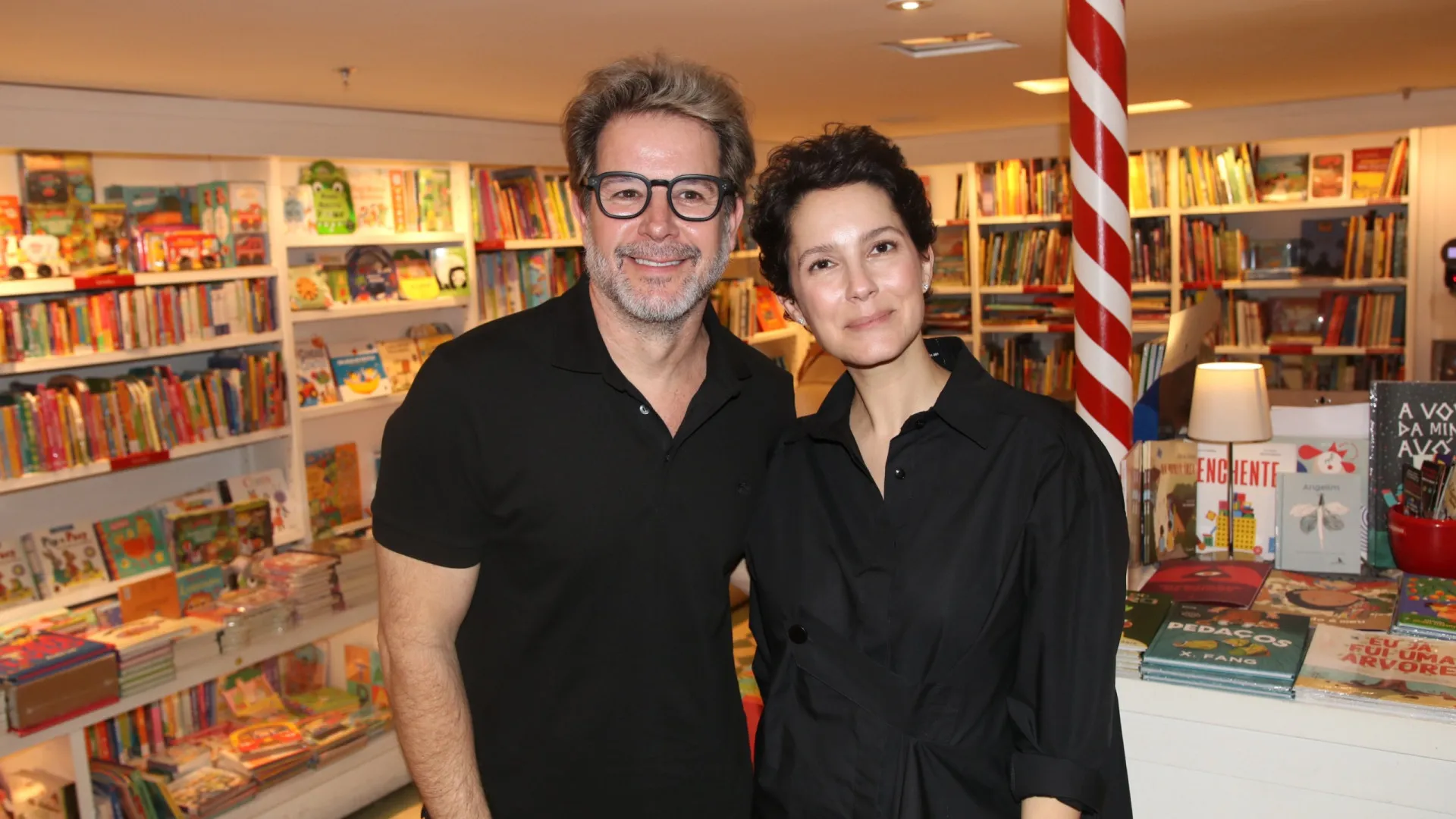 Famosos que mais namoraram outros famosos: Quem ganha?