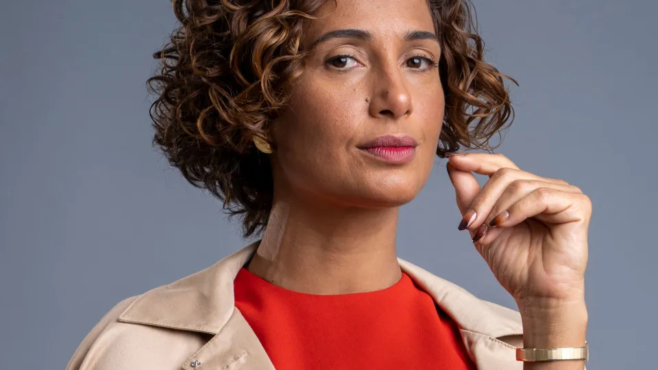 Camila Pitanga explica por que nunca fez botox e fala sobre sobre cuidados aos 47 anos