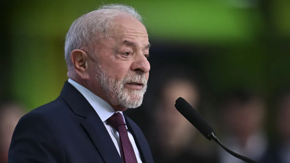 Lula anunciará mais R$ 13,5 bilhões em auxílio a empresas afetadas pelo tarifaço