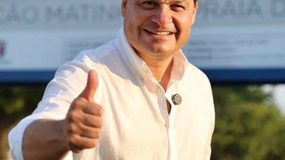 Grupo de Ratinho Junior monta frente contra Moro, que atrai Novo e família de bolsonaristas