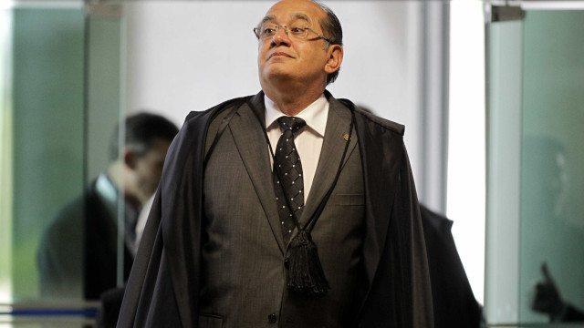 Gilmar Mendes: Janot não deve atuar como advogado de Dilma